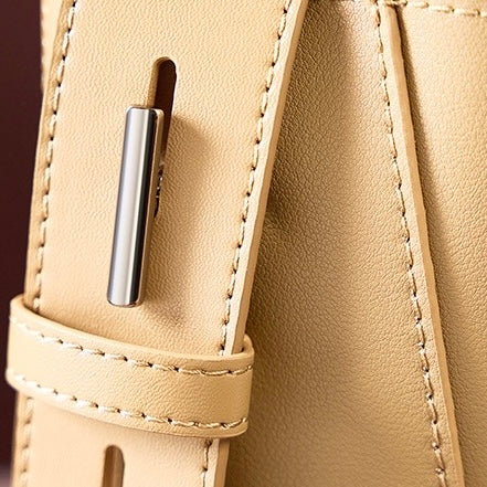 Genuine Leather Oversized Bucket Bag – Crossbody & Shoulder Style