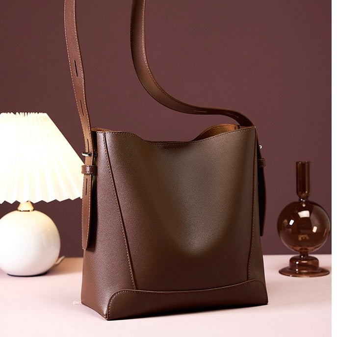 Genuine Leather Oversized Bucket Bag – Crossbody & Shoulder Style