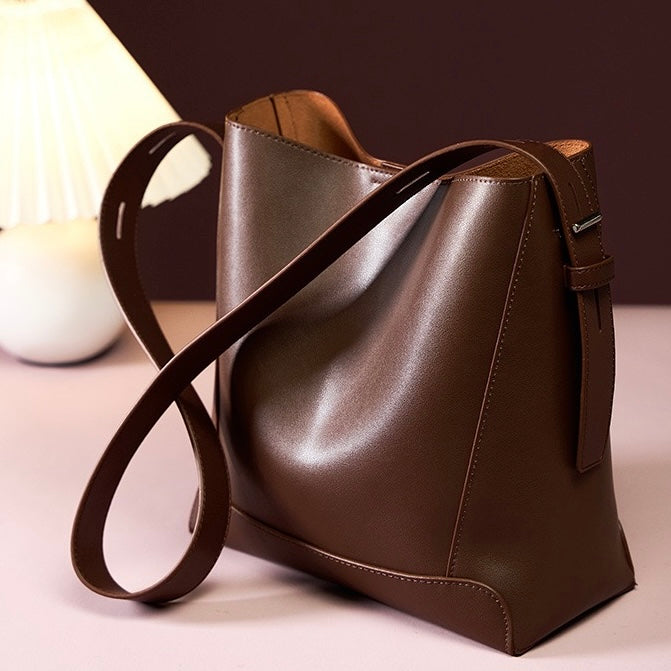 Genuine Leather Oversized Bucket Bag – Crossbody & Shoulder Style