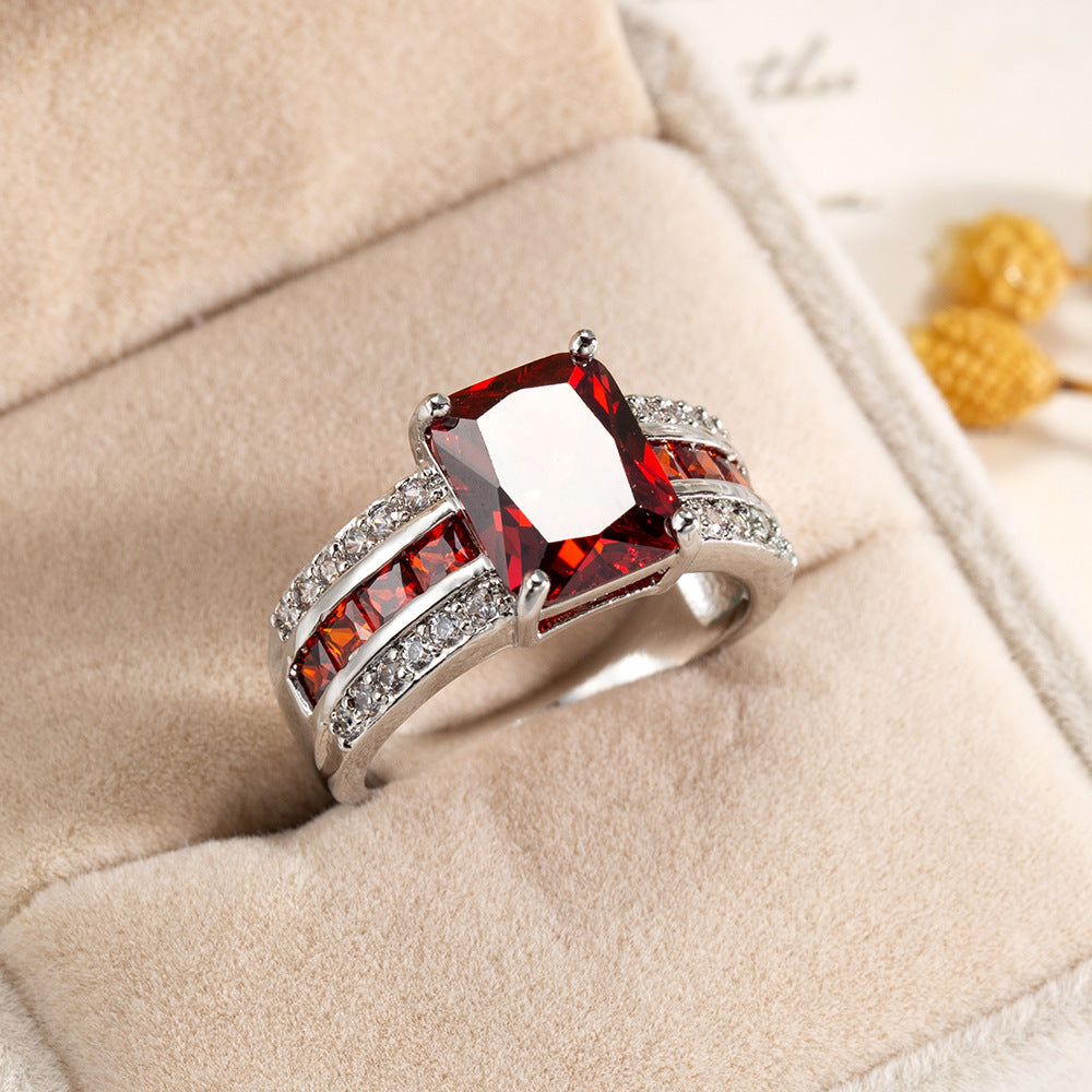 Kassira Redmont Ring | Gold 18k