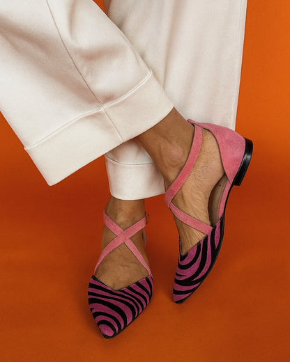 Asilia – Striped Pointed Sandals