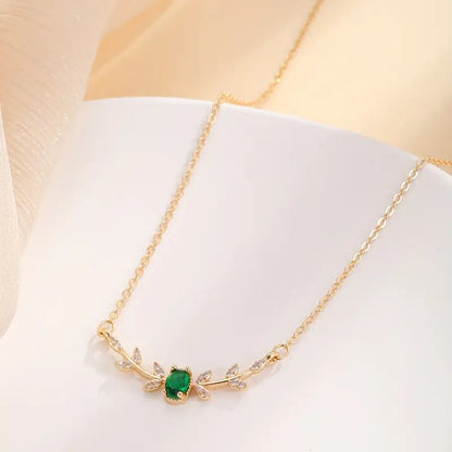 Amira Valmorin Necklace | Gold 16k