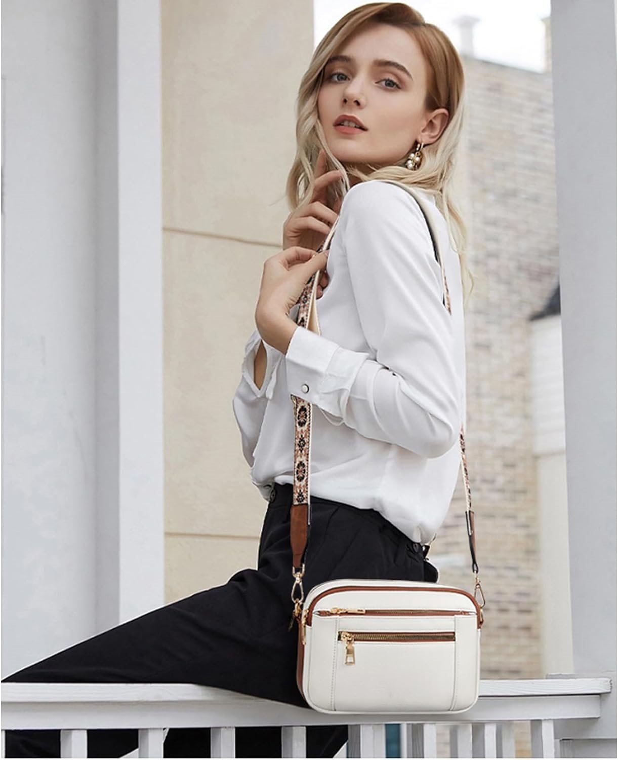 Camilla Refined Leather Shoulder Bag – Elegant Everyday Carry