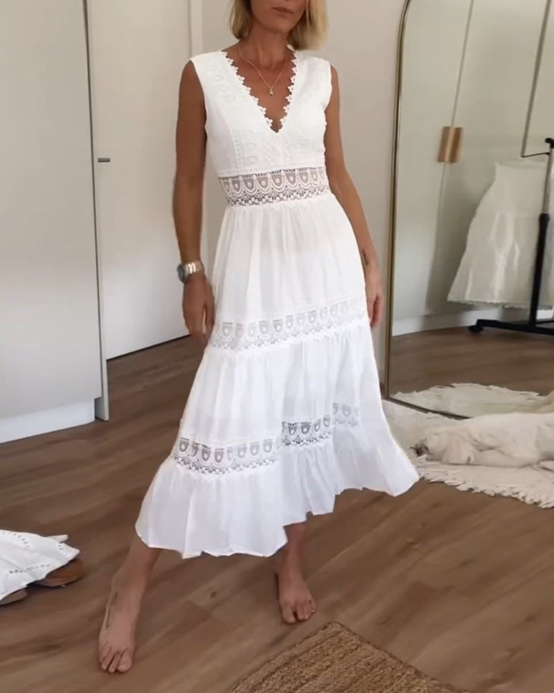 Matilde™ | Lace Dress with V-Neck (Almost Sold Out)