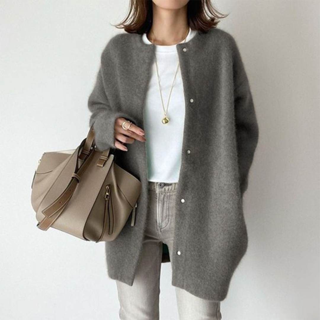 Amandine Refined Layering Cardigan – Elegant Versatile Knit for All Seasons
