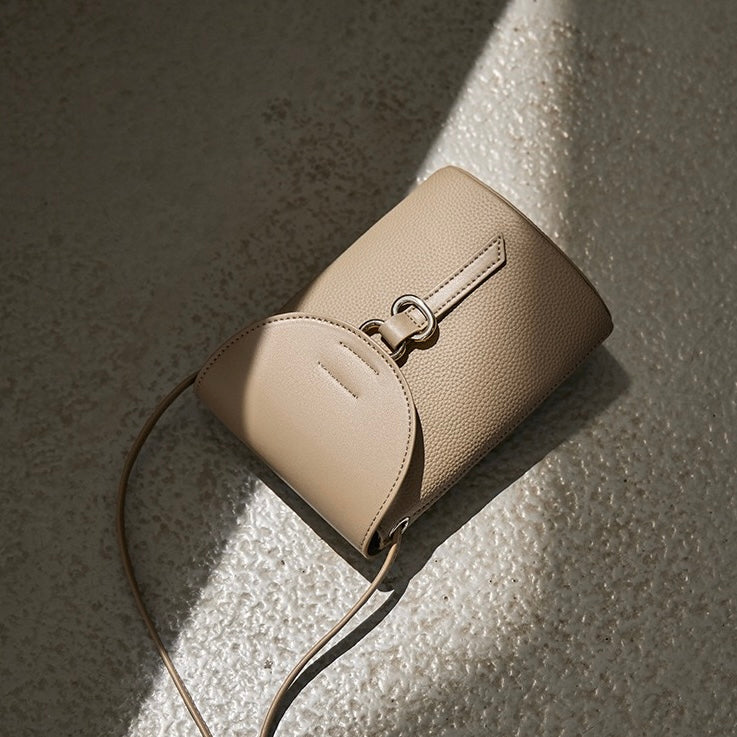 Luxury Genuine Leather Mini Crossbody Phone Bag – Compact Elegance