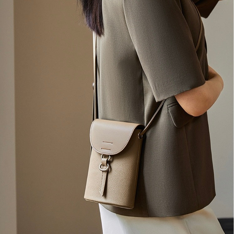 Luxury Genuine Leather Mini Crossbody Phone Bag – Compact Elegance