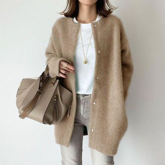 Amandine Refined Layering Cardigan – Elegant Versatile Knit for All Seasons