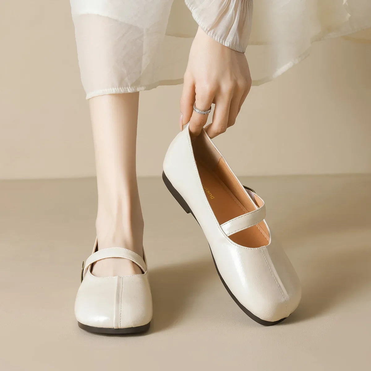 Round Toe Chunky Dress Flats