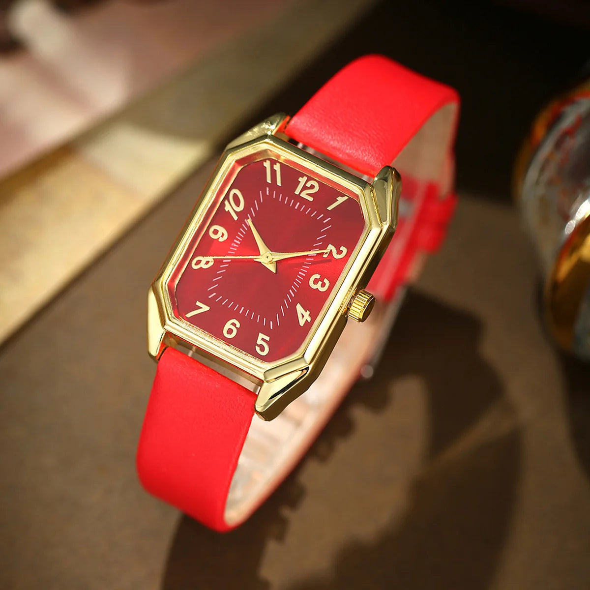 Classic quartz wristwatch I Limited Edition