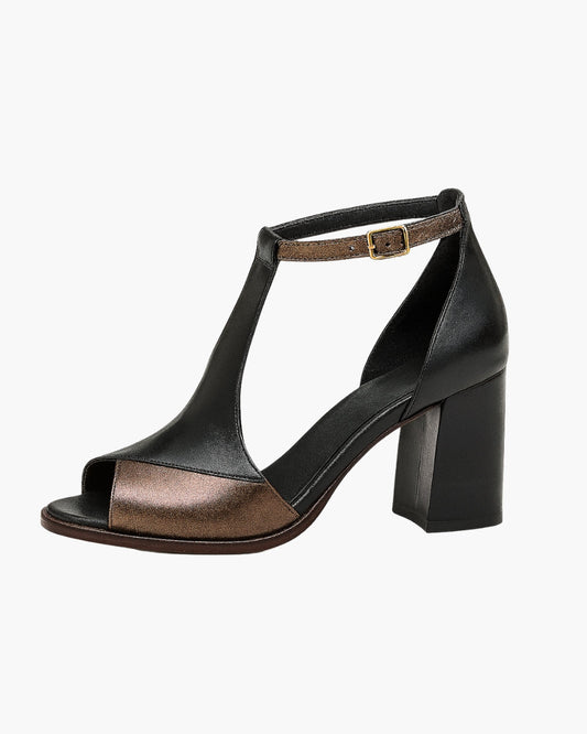 Ursiva – Sandals with Wide Heel